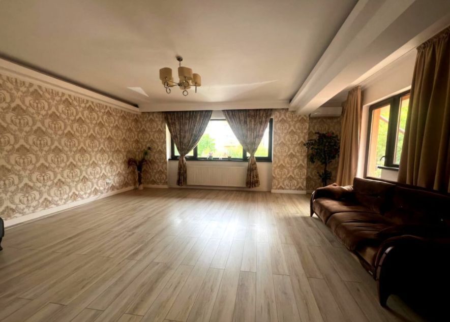 3 camere Baneasa | Regina Maria | bloc 3 etaje | terasa 30mp - Poză 2