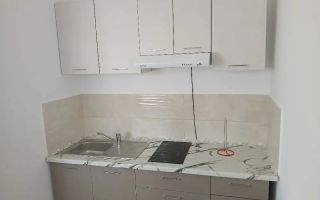 Închiriez garsoniera 1500 lei - Poză 1