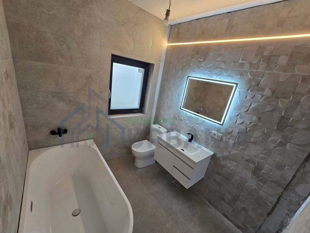 Casă P+1 în Miroslava, strada Zorilor – 4 camere, 2 băi, 4 terase, curte 350 mp - Poză 6