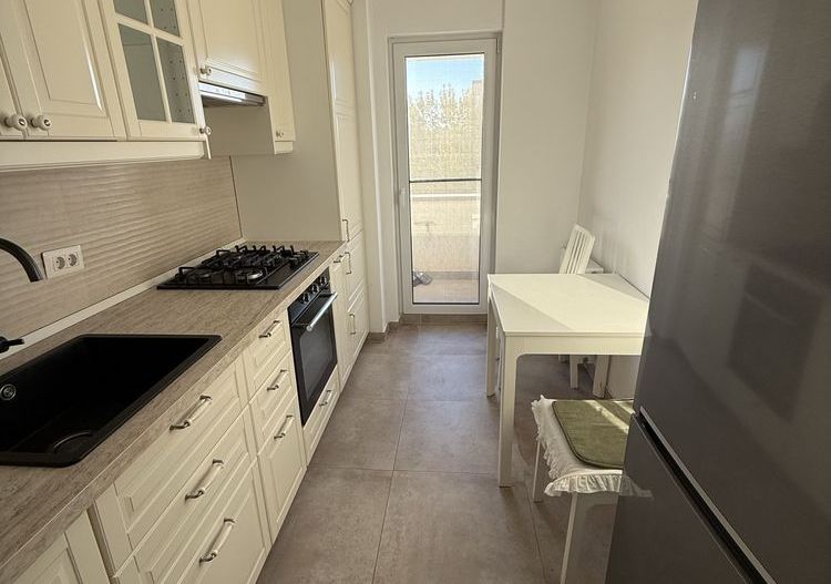 Apartament cu 2 camere, complex rezidential. Zona-Virtutii - Poză 4