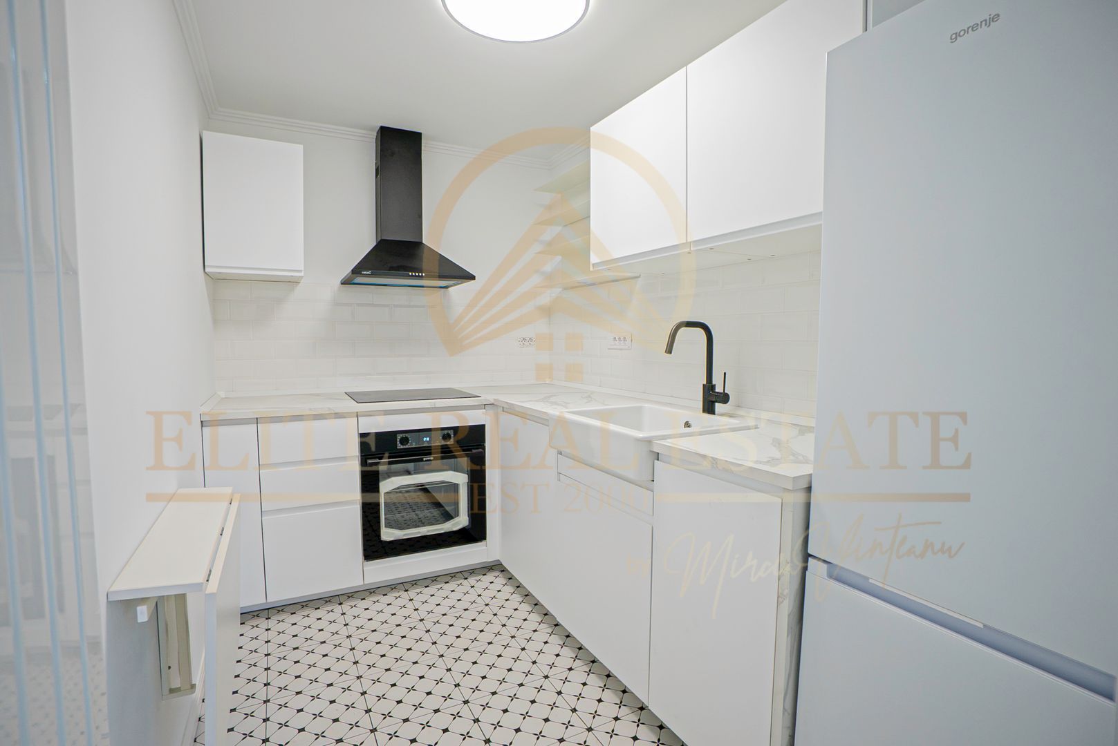 Ultracentral - Tomis Mall - Vanzare spatiu comercial recent renovat - Poză 8