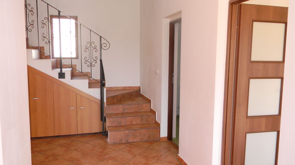 Vila mobilata si teren 1200mpBrasov-Harman - Poză 10