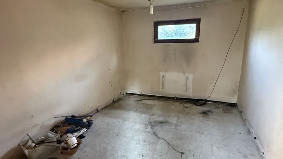 Casă renovanila lângă pădure 91 mp + teren 500 mp cu toate utilitățile - Poză 11
