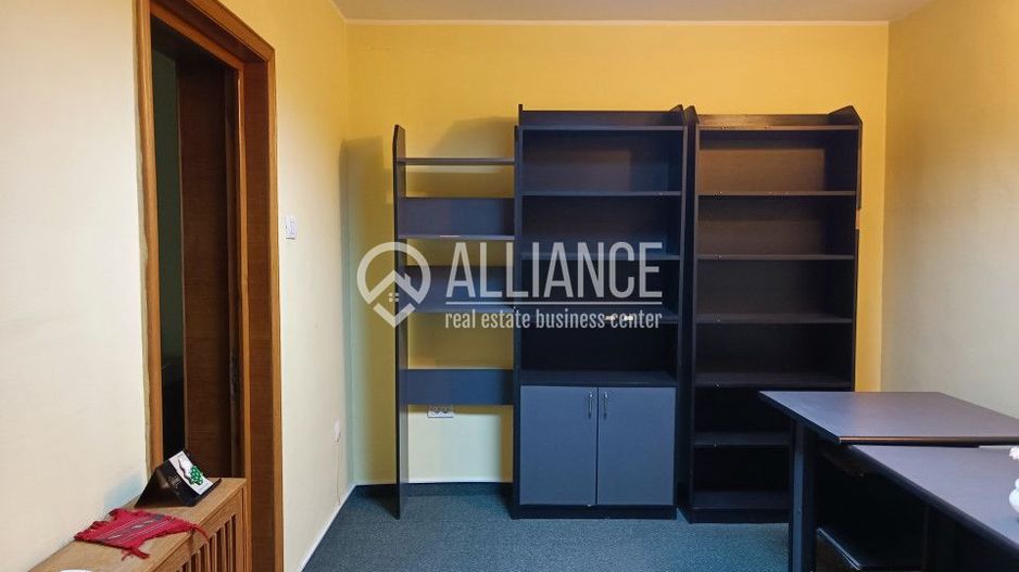 CENTRU PIATA UNIRII(COD03) - Birou cu terasa si grup sanitar propriu ! - Poză 3