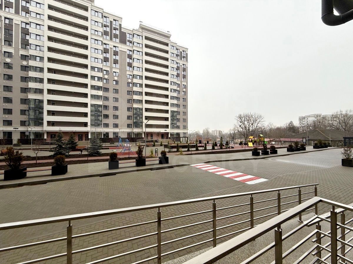 Vânzare, apartament, 2 camere, strada Vasile Lupu, Buiucani - Poză 1