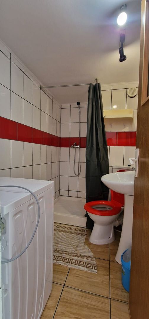 Apartament renovat cu o camera pe 2 nivele | Curte | Parcare | Grigorescu - Poză 16