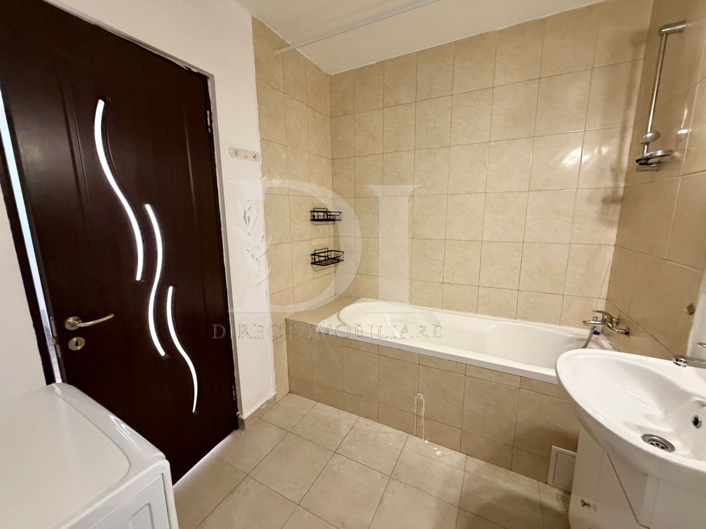 Apartament decomandat / etaj intermediar / Zona Florilor - Poză 7