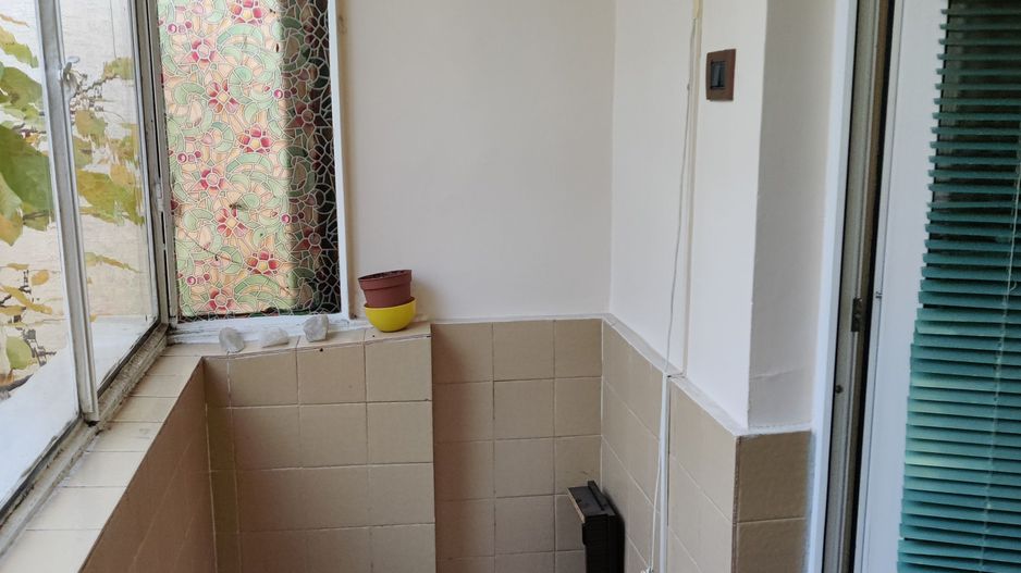 APARTAMENT DECOMANDAT  3 CAMERE CALEA ARADULUI - Poză 15