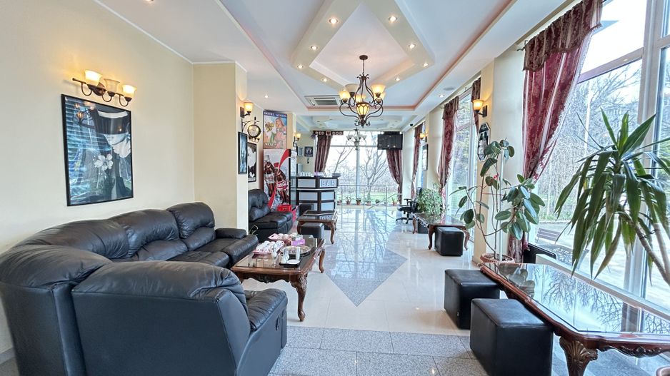 Hotel Austin D+P+3E de inchiriat - ideal birouri/clinica/scoala soferi - Poză 5