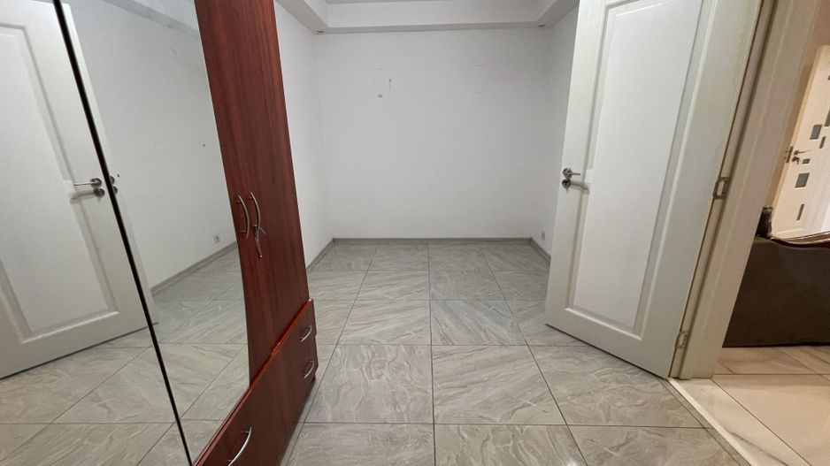 Apartament cu doua camere in zona Gh.Lazar - Poză 5