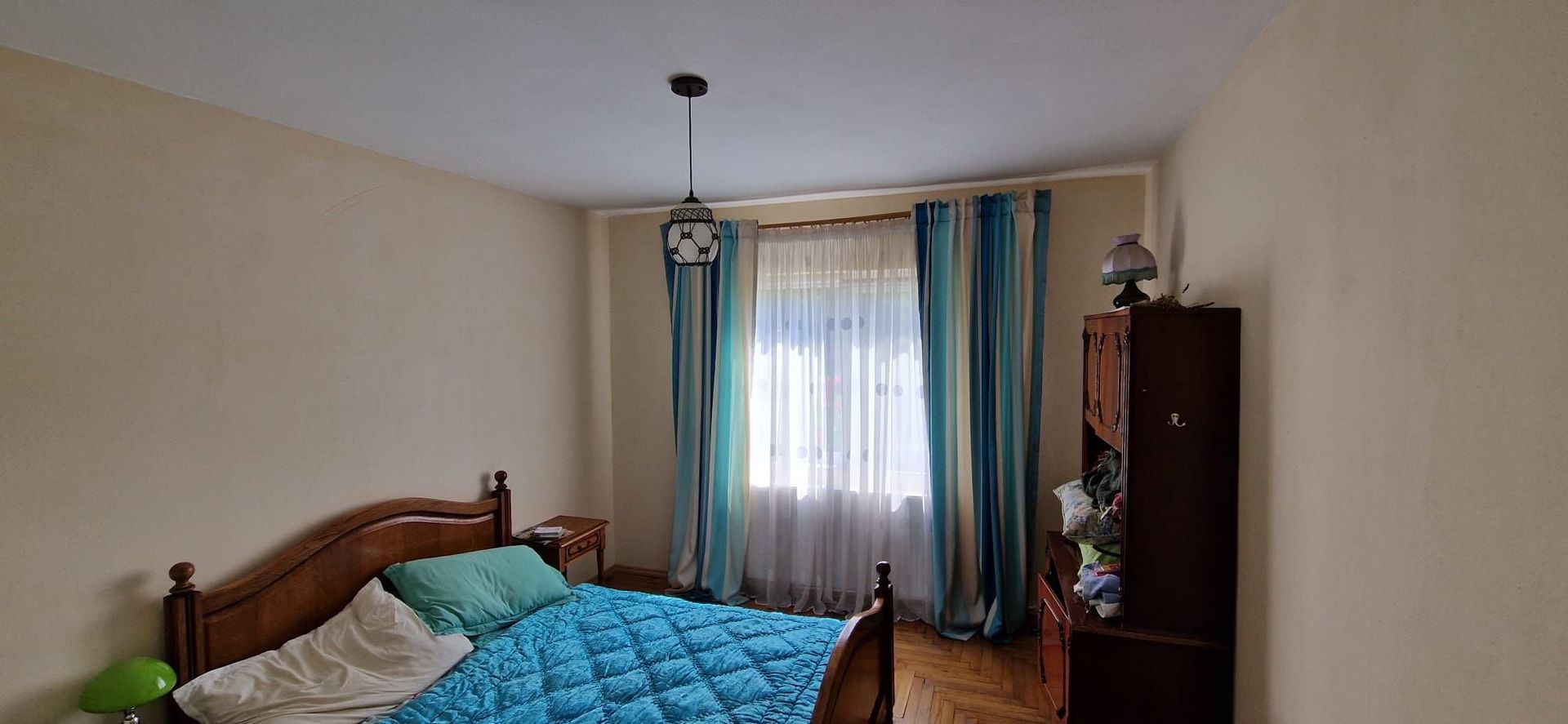 SE VINDE -proprietate cu posibilitati multiple în Fălticeni - Poză 9