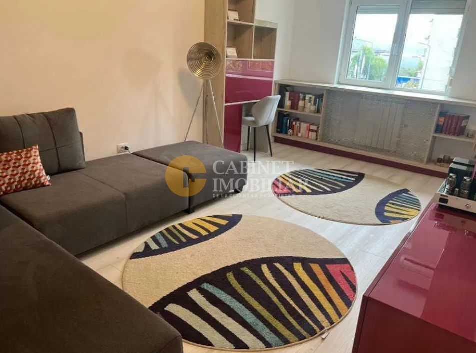 Etaj 3 Apartament 2 camere decomandat Canta mobilat-utilat - Poză 2