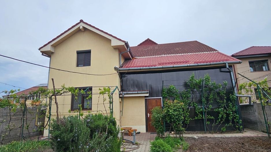 Casa- Str Tismana, zona Spitalul nr 1 - Poză 21