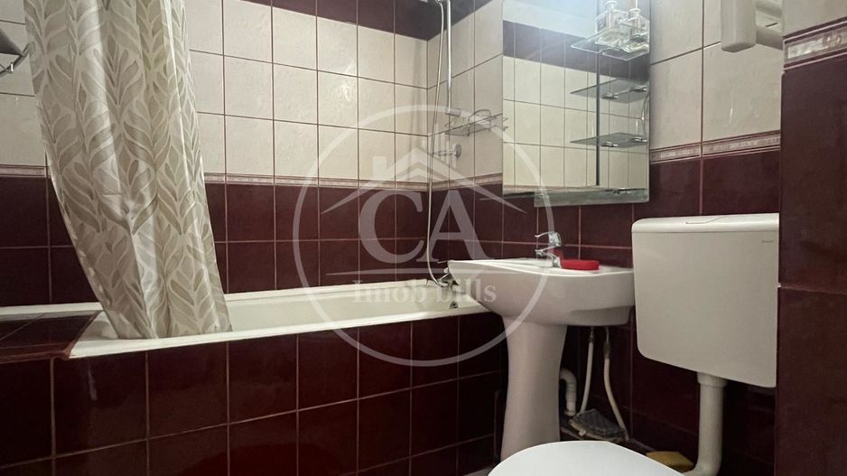 Apartament de închiriat cu 3 camere în zona Nufărul, Oradea - Poză 3