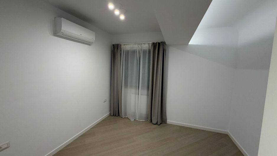 Apartament 3 camere de inchiriat | Cortina North - Poză 12