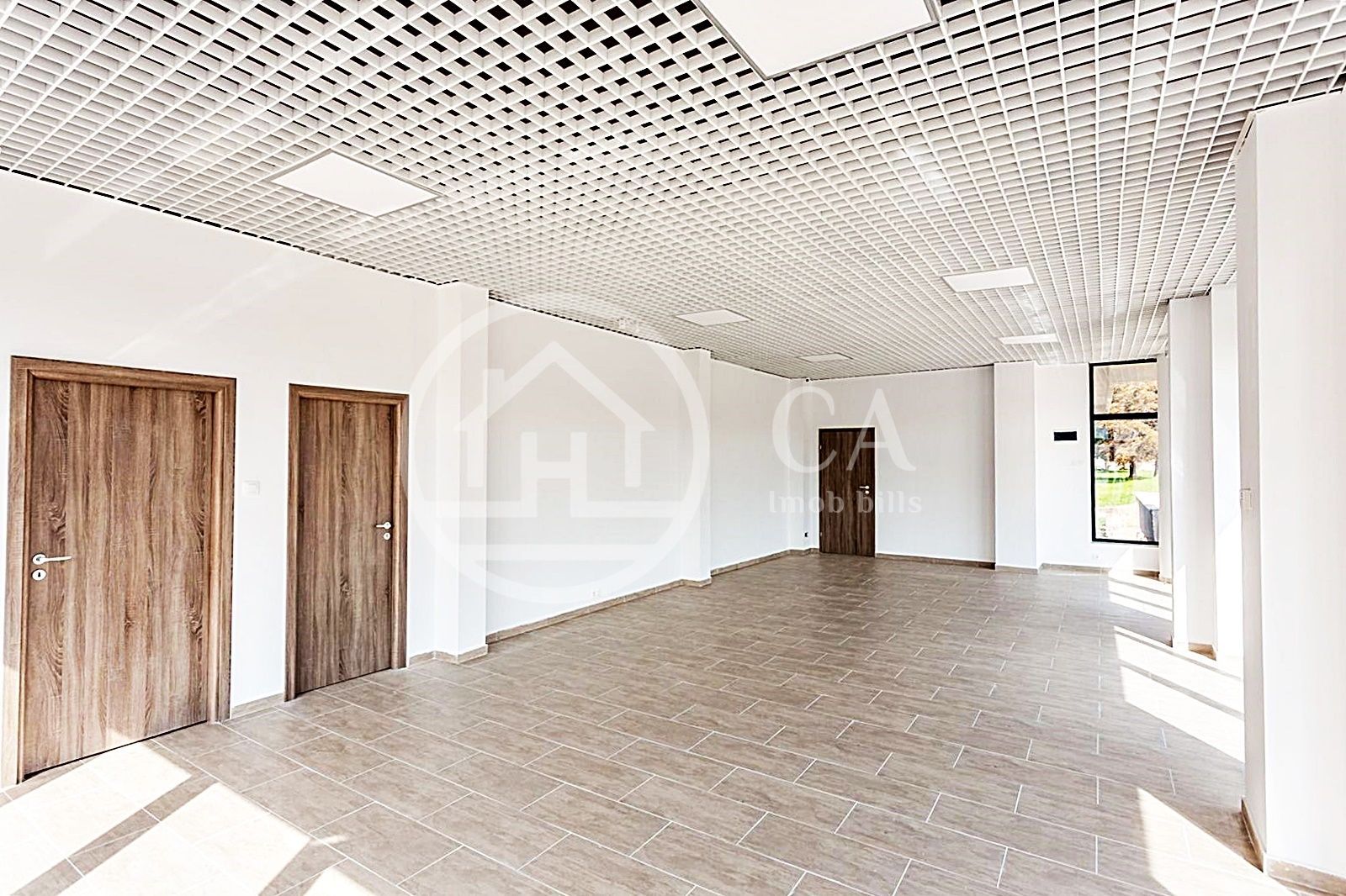 Spatiu comercial de inchiriat in zona Cetatii, Oradea - Poză 1