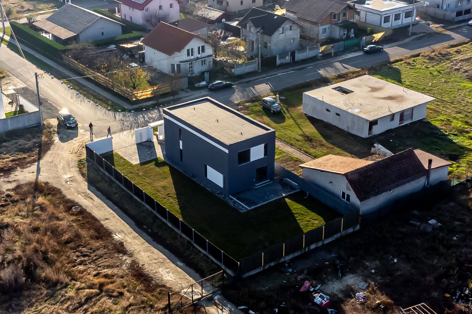 Vilă modernă in Vladimirescu - Poză 1