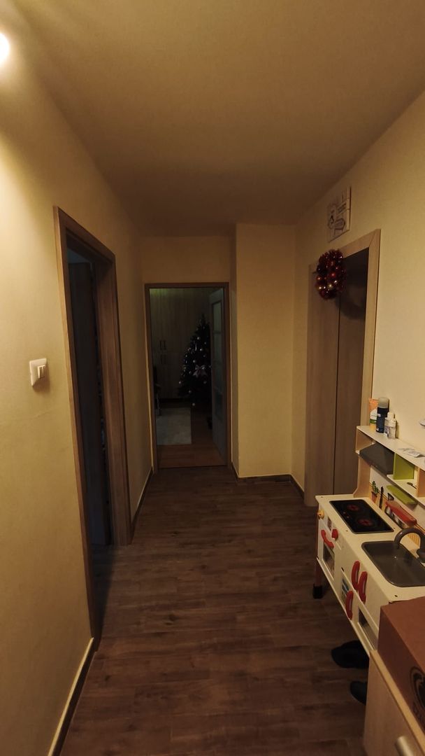 ETAJ 2, ZONA STEAUA , APARTAMENT 4 CAMERE - Poză 4