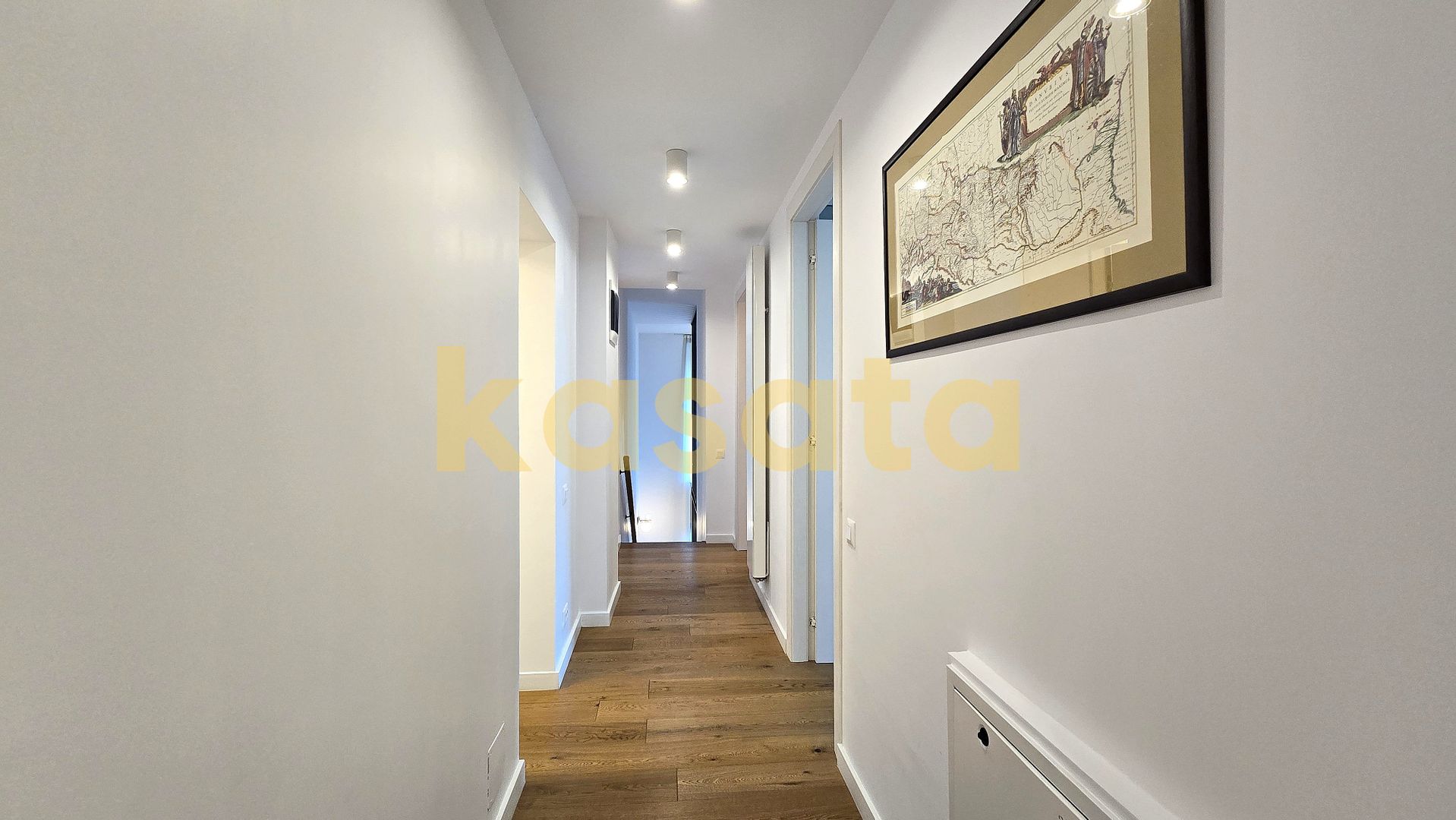 Apartament 5 camere & Curte | Premium | Gata de mutat | VIDEO - Poză 17