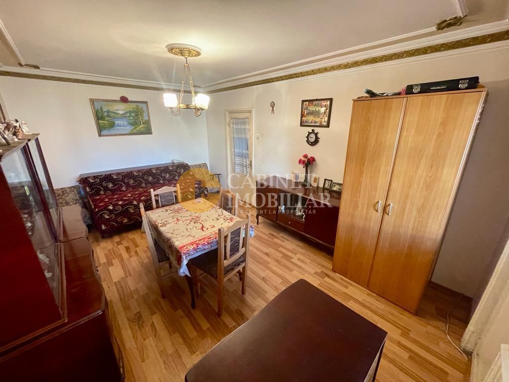 Apartament cu 2 camere Decomandat - Etaj Intermediar - Fara Risc - Podu Ros - Poză 1