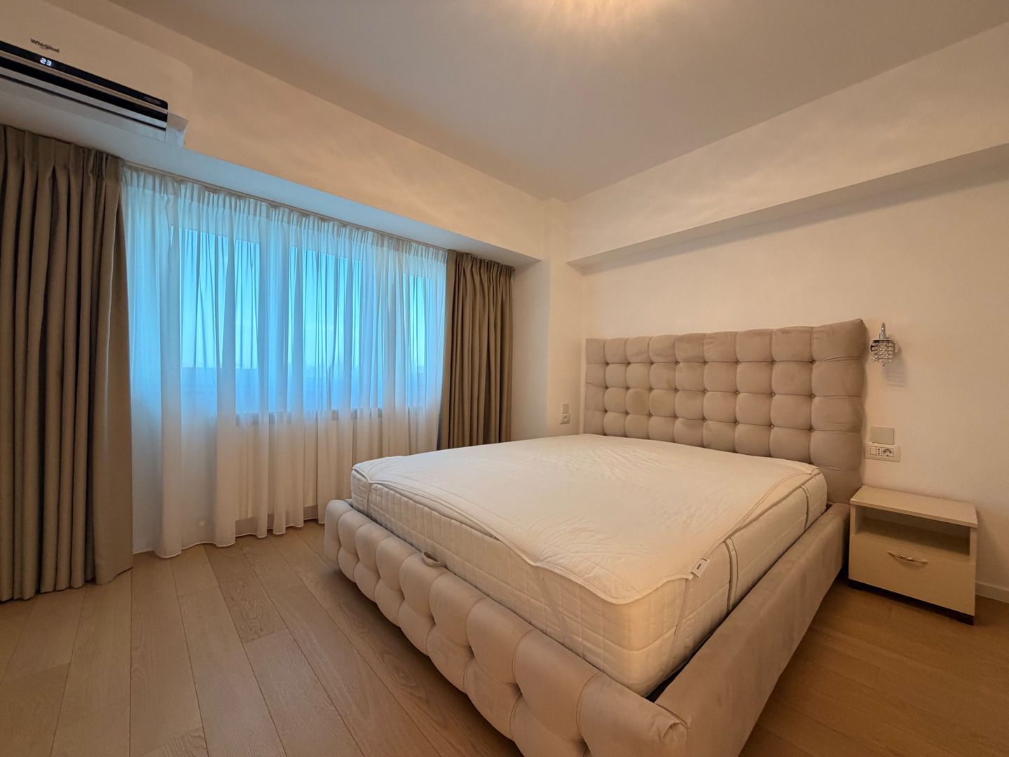 APARTAMENT 4 CAMERE | CENTRALA PROPRIE | RENOVAT COMPLET - Poză 5