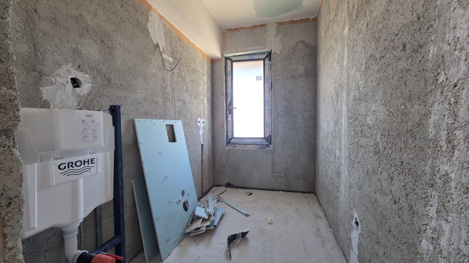 Casa in regim P+1ER de vanzare in Baltoesti - Poză 19