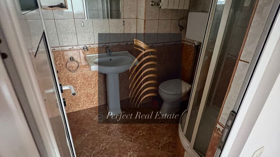 De închiriat în exclusivitate – clădire multifuncțională - Poză 14