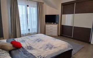 Casa individuala cu 4 camere in Dumbravita - Poză 8