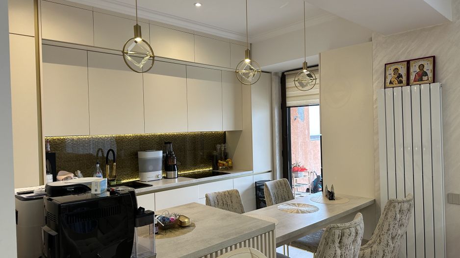 Apartament spectaculos cu 3 camere, 100 mp utili +terasă impresionanta - Poză 4