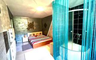 Casa deosebita cu 7 camere si piscina exterioara in cartierul Zorilor - Poză 16