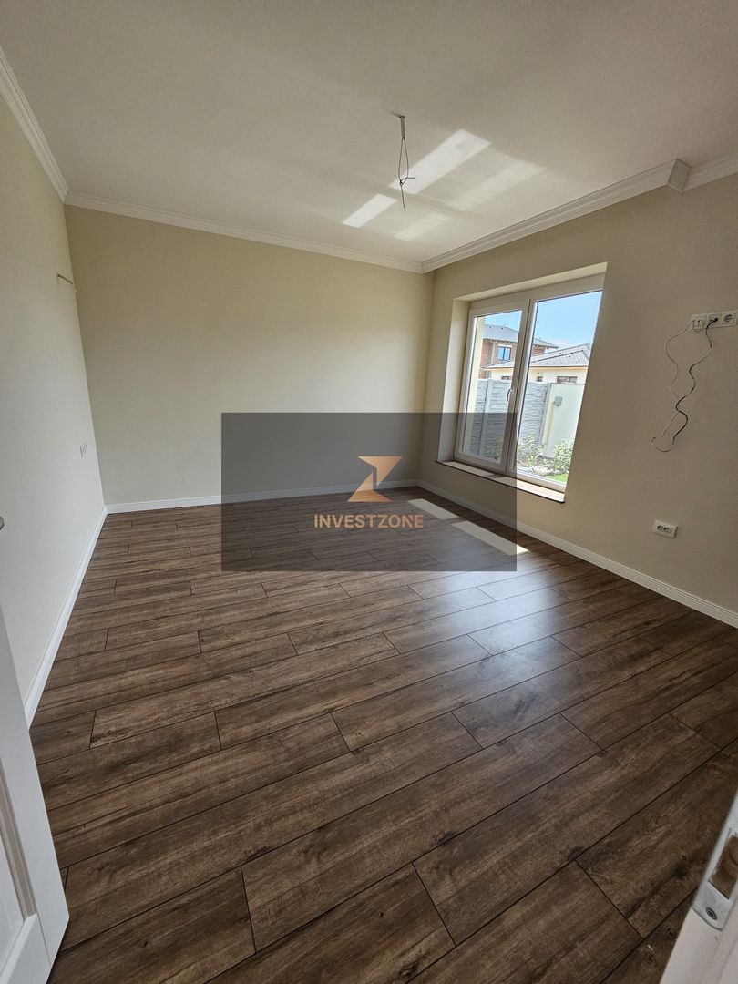 Casa de vanzare cartierul Viena-Oradea - Poză 8