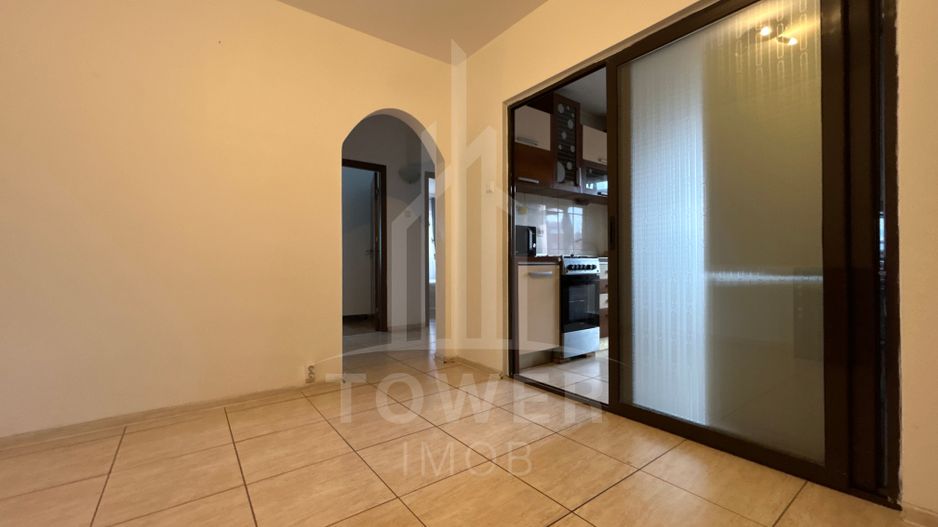 Apartament 3 camere de închiriat - Vasile Aaron - Poză 8