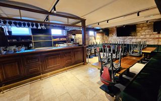 Clădire istorică ultracentrală, PUB + 13 birouri, S+P+M, renovată 2024 - Poză 15