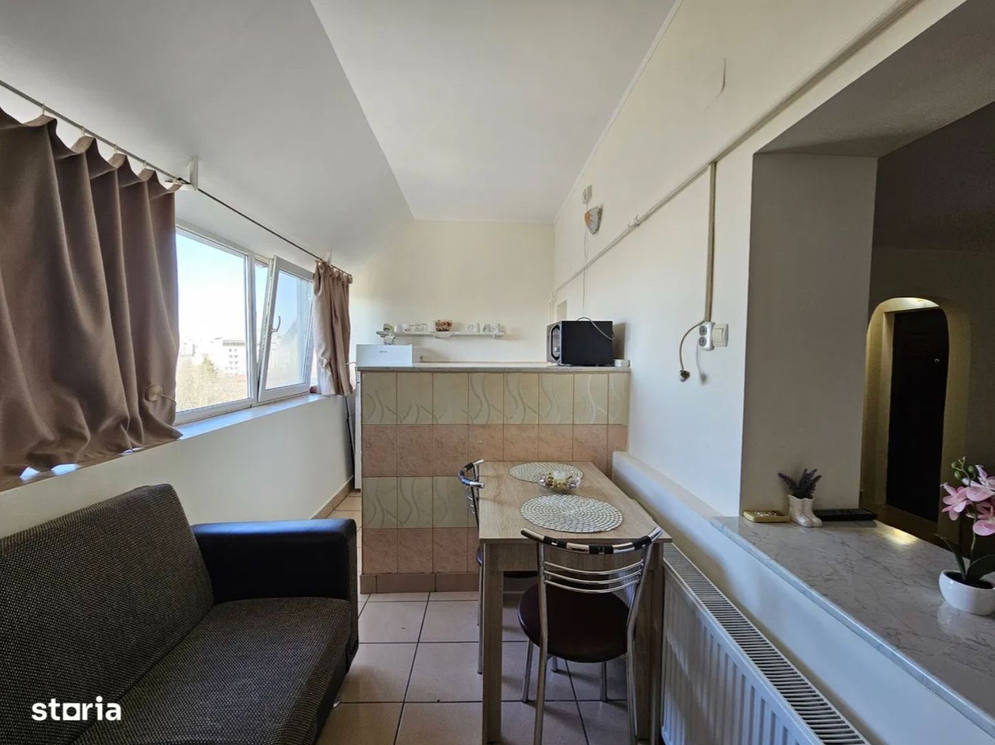 GARSONIERA KOGALNICEANU, MOBILAT MODERN, CURAT - Poză 5