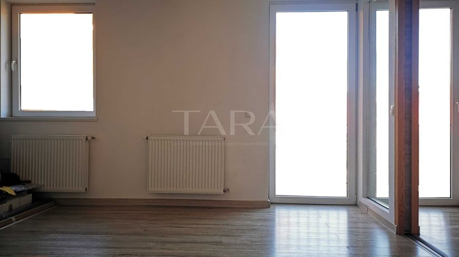 Apartament cu 2 camere în Florești . - Poză 4