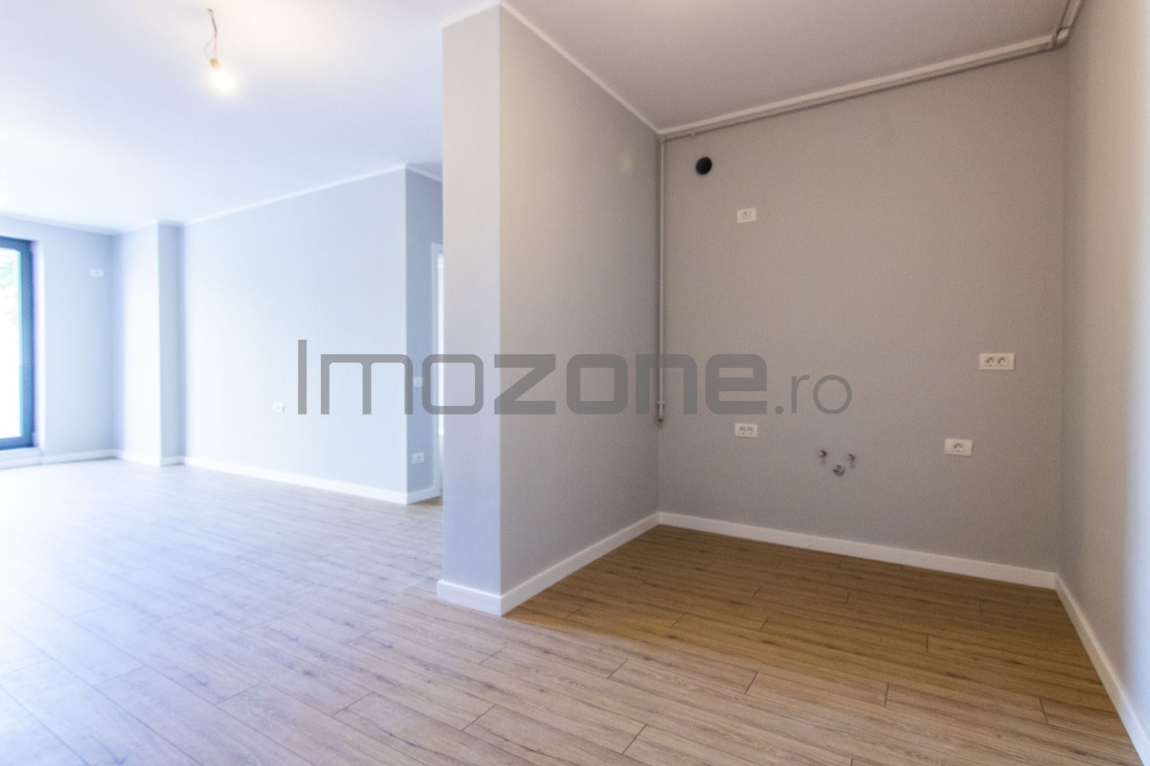 SPATIU COMERCIAL 100MP + 17 TERASA - 2 LOCURI DE PARCARE, BOXA INCLUSA 9MP - Poză 6