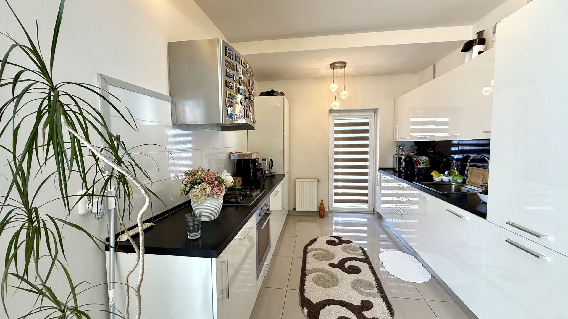 CASA INDIVIDUALA - Poză 2