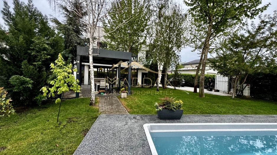 Vila cu 6 camere 230mp / 631mp teren / Independenta energetic/ Piscina / Berceni - Poză 35