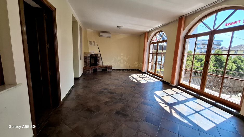 Apartament modern cu 3 camere | In vila | Grigorescu - Poză 2