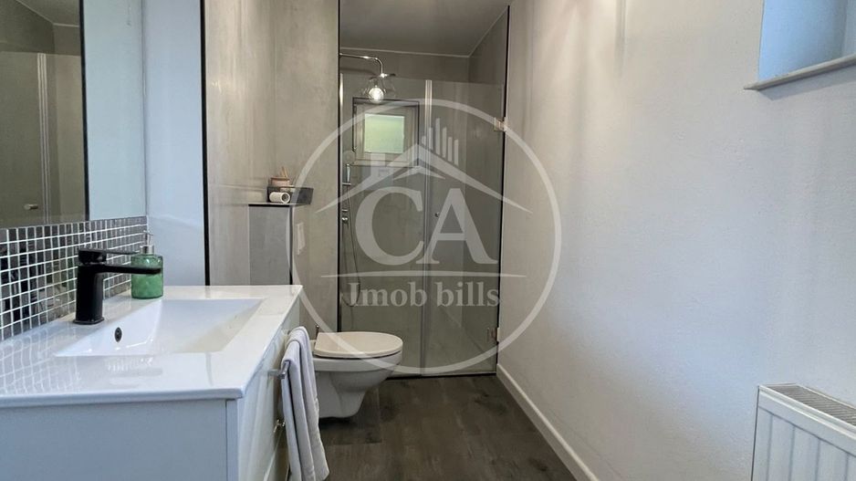 Casa de vanzare cu 10 camere in Santandrei, Bihor - Poză 46