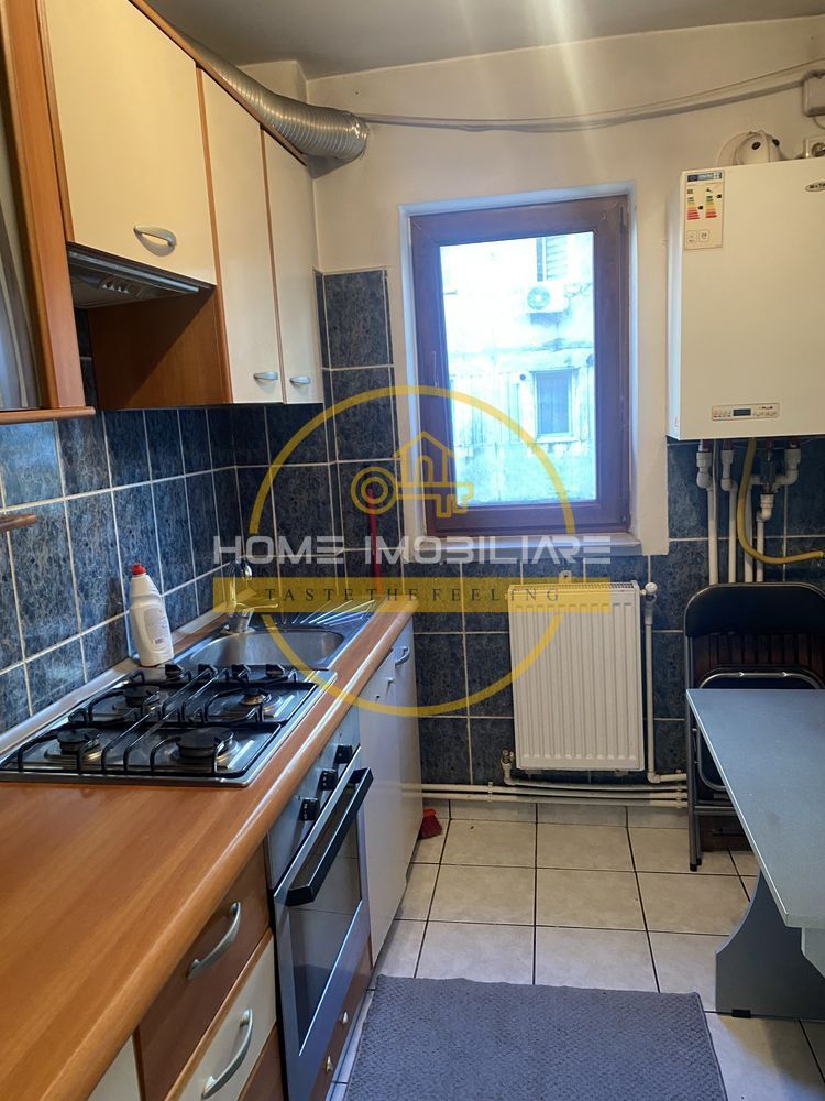 Apartament cu 2 camere - zona Dacia, Bicaz,86900 euro - Poză 3