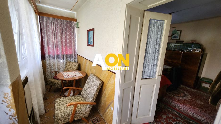 Casă cu 4 camere de vânzare în zona Barabant - Poză 7