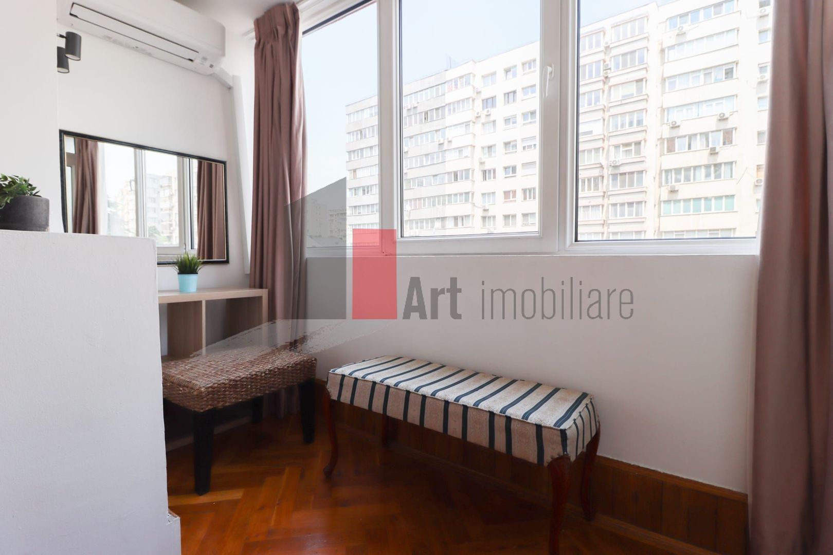 Apartament Obor-Mihai Bravu, bloc stradal, REABILITAT - Poză 12