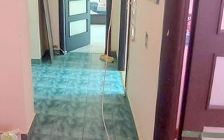 De vanzare apartament cu 4 camere, strada Anghel Saligny, 85.000 euro - Poză 3