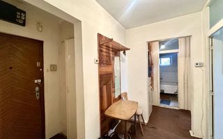 Apartament 2 camere decomandat, etaj 2, str Aurel Vlaicu - Poză 5