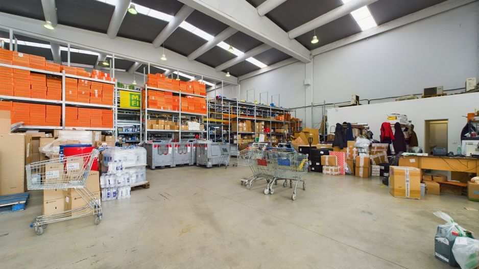 Spațiu industrial cu birouri - Zona Șagului - Poză 1