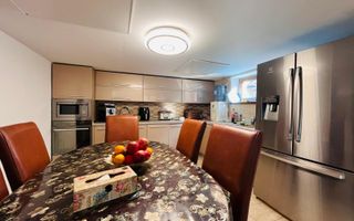 Casa individuala renovata, Lipoveni - Poză 2