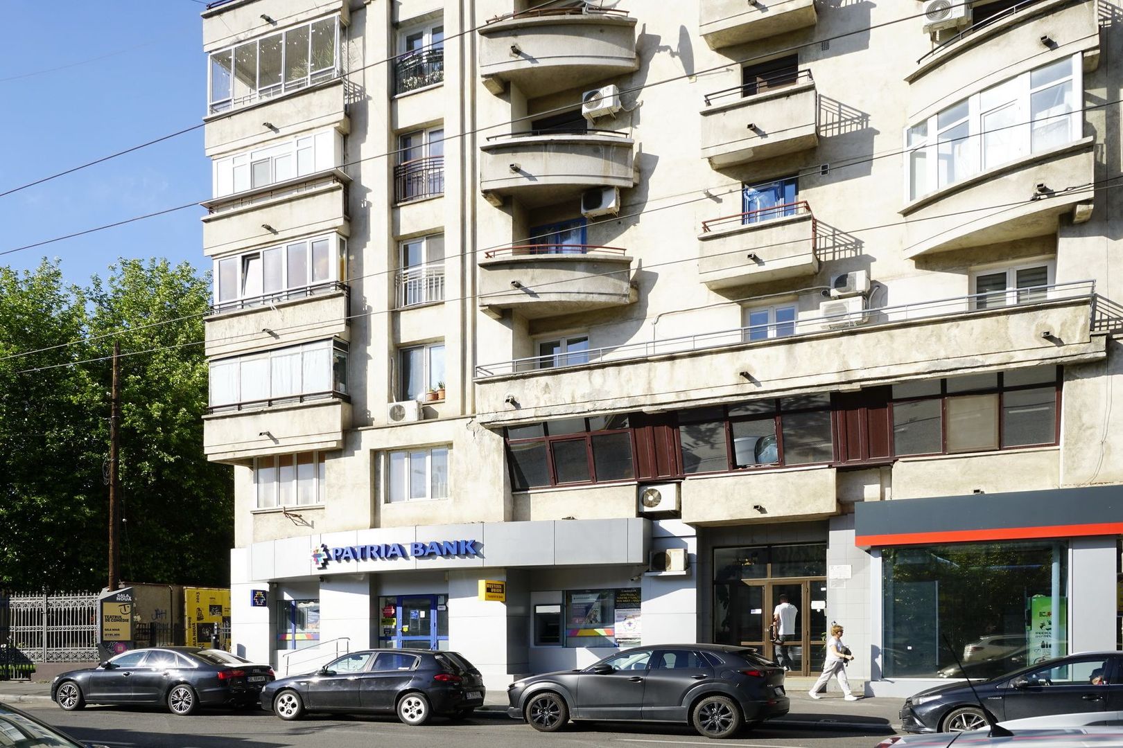 Spatiul comercial 100 mpu str.Sf Vineri colt cu B-dul Corneliu Coposu - Poză 6