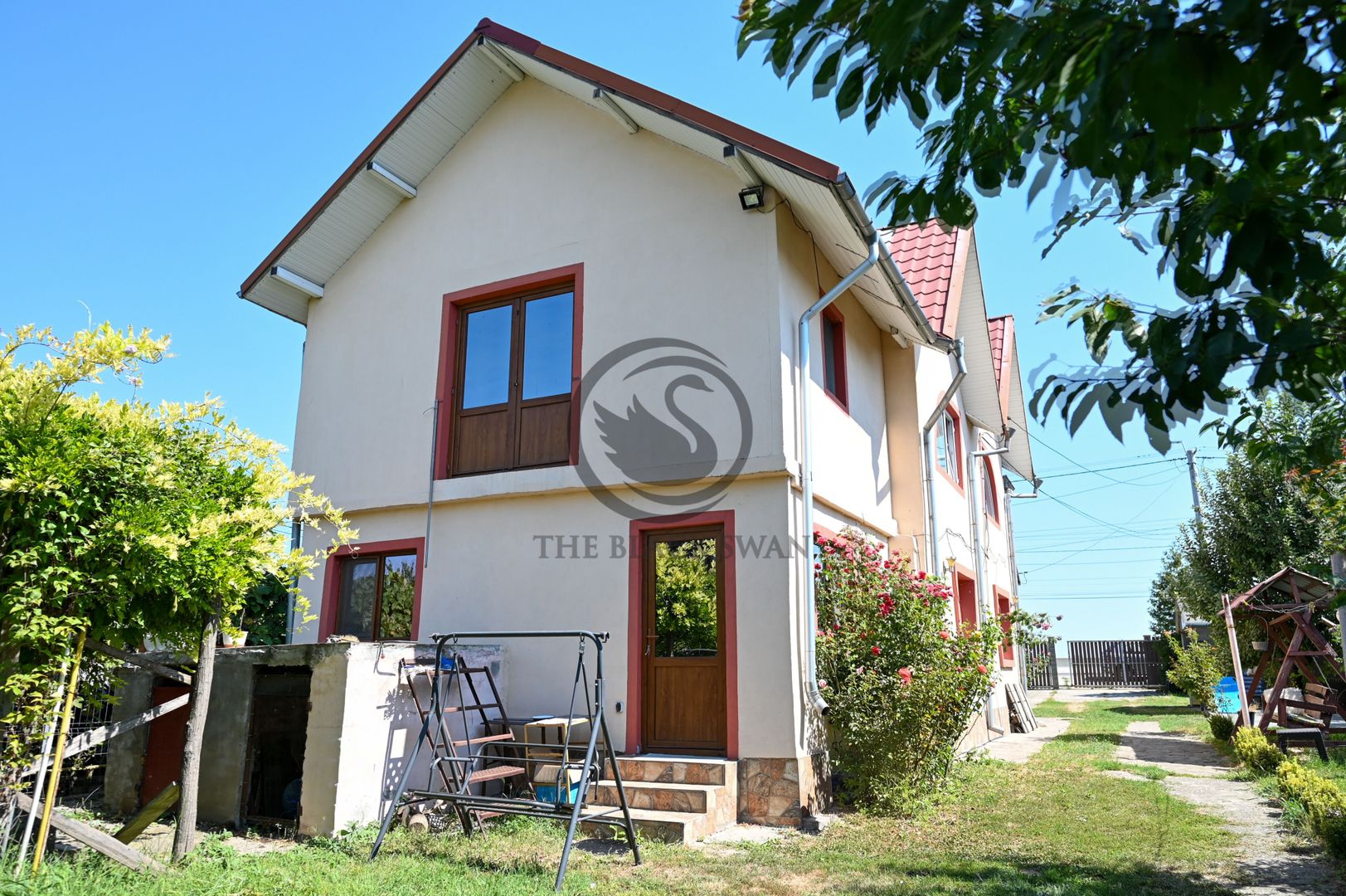 Casa de vanzare | 1.048 Mp teren | Romanesti - Poză 2