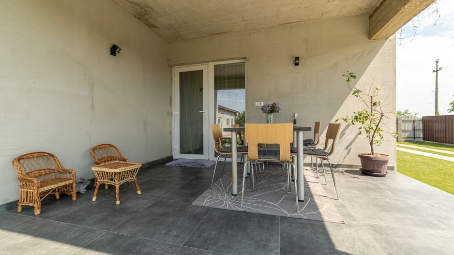 Nou! Casă frumoasă în Sâmbăteni - Poză 20